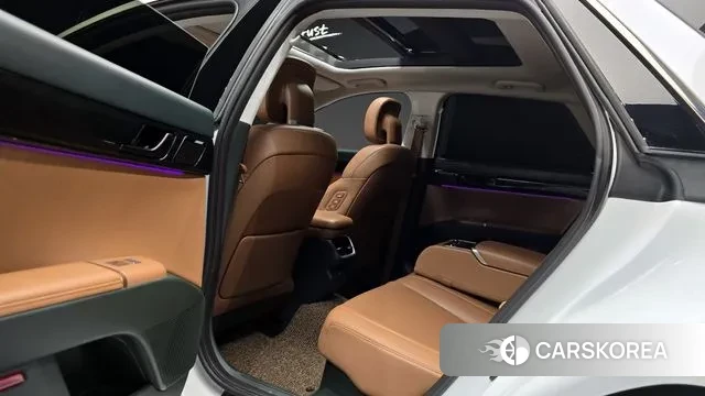 Hyundai Grandeur Hybrid (GN7) 2023 Белый из Кореи, фото 3