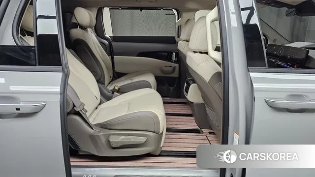 Kia The New Carnival 4th Generation 2025 Серый из Кореи, фото 3