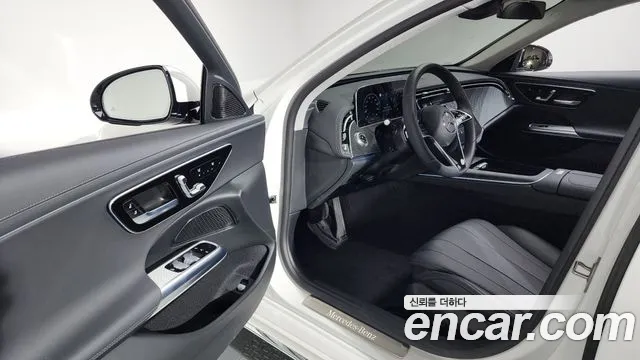 Mercedes-Benz E-Class W214 2024 Белый из Кореи, фото 3