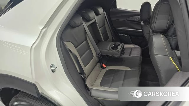 Chevrolet (GM Daewoo) The New Trail Blazer 2023 Белый из Кореи, фото 3