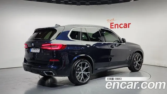 BMW X5 (G05) id 2653489 из Кореи 3