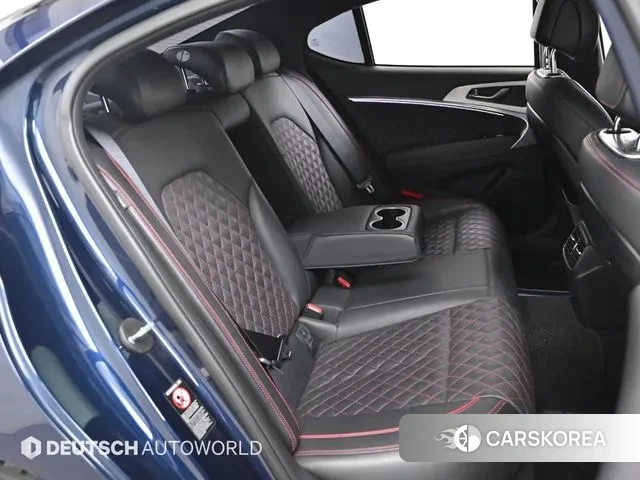 Genesis G70 2018 Синий из Кореи, фото 3