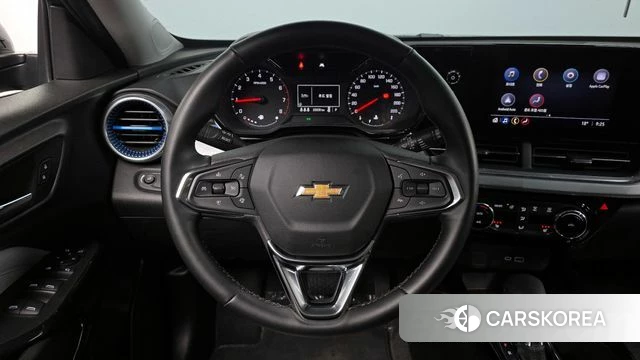 Chevrolet (GM Daewoo) Trax Crossover 2024 Черный из Кореи, фото 3