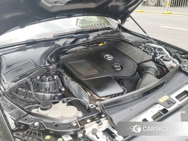 Mercedes-Benz Class C 2024 Темно-серый из Китая, фото 3