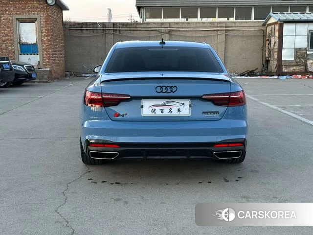 Audi A4L 2023 Синий из Китая, фото 3