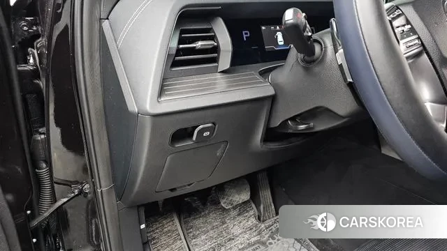 Ssangyong Torres 2023 Черный из Кореи, фото 3