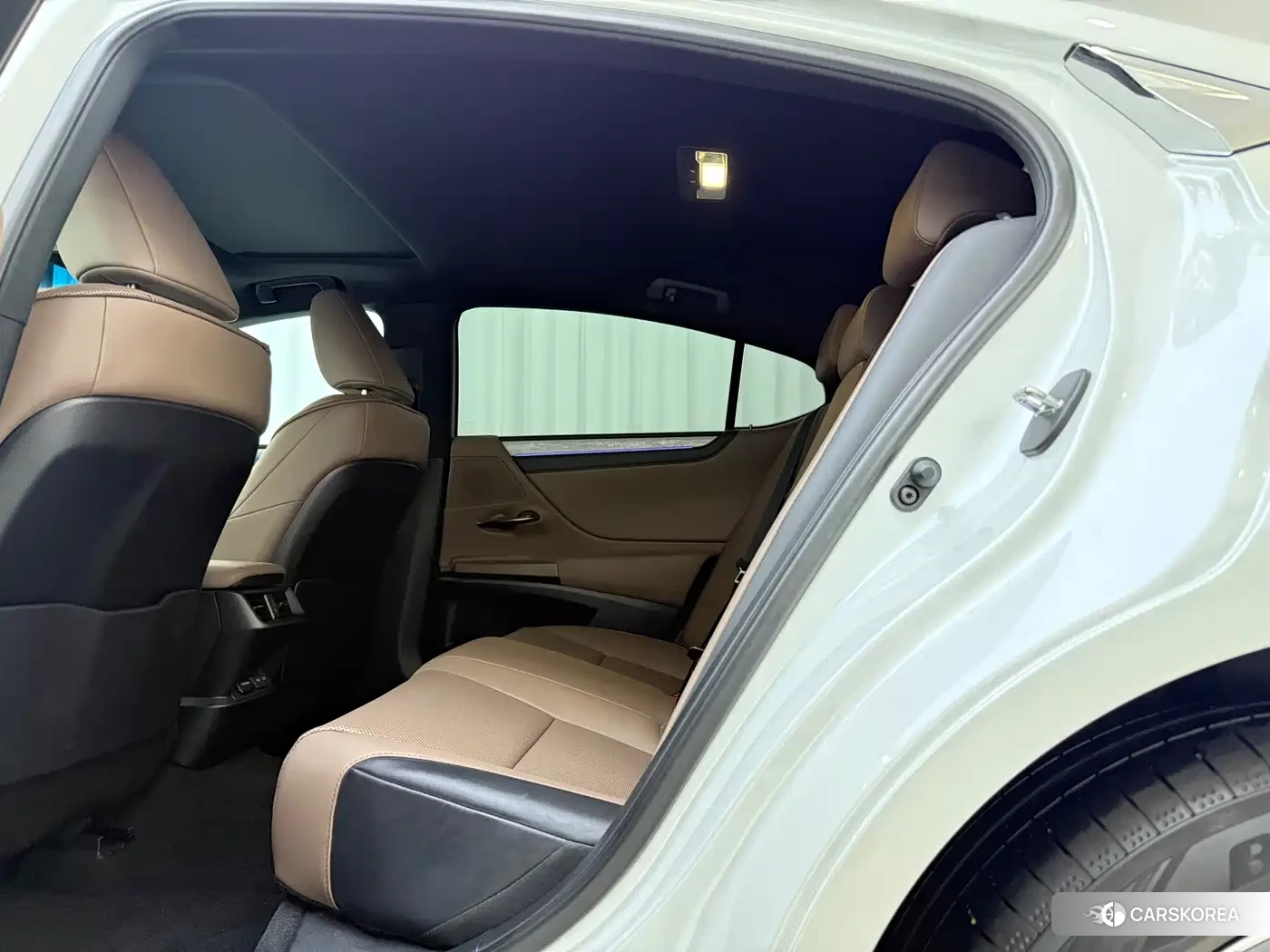 Lexus ES 2025 Белый из Китая, фото 3