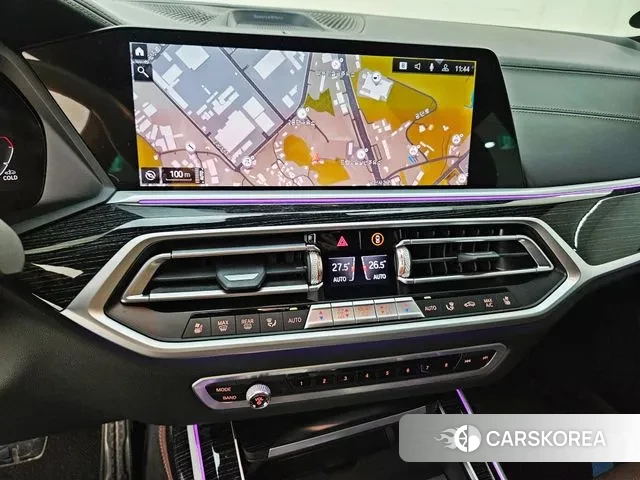 BMW X7 (G07) 2021 Белый из Кореи, фото 3