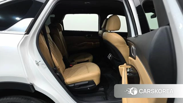 Kia Sorento 4th Generation 2023 Белый из Кореи, фото 3