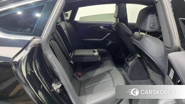 Audi A5 (F5) 2023 Черный из Кореи, фото 3