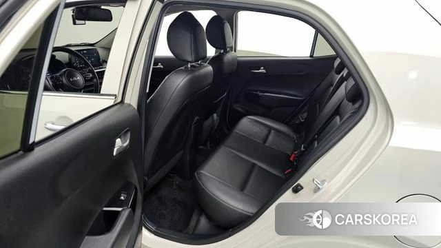 Kia Morning Urban (JA) 2023 Жемчужный цвет из Кореи, фото 3