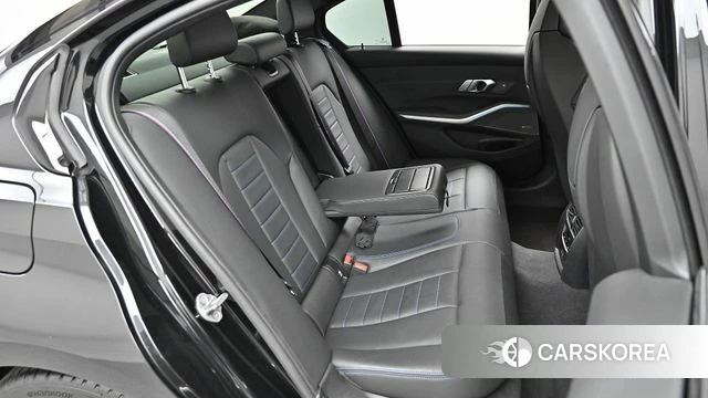 BMW 3 Series (G20) 2024 Черный из Кореи, фото 3