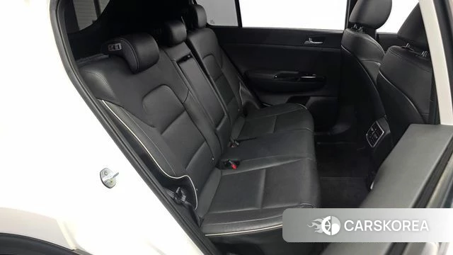 Kia Sportage The Bold 2018 Белый из Кореи, фото 3