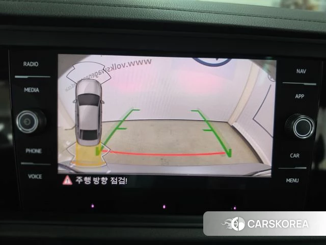 Volkswagen 7th Generation of Jetta 2024 Серебристо-серый из Кореи, фото 3