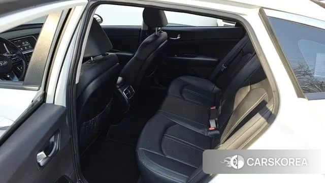 Kia The New K5 2nd generation 2018 Белый из Кореи, фото 3