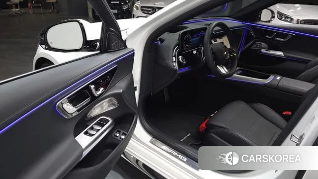 Mercedes-Benz E-Class W214 2025 Белый из Кореи, фото 3