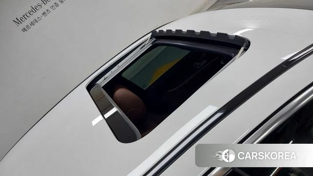 Mercedes-Benz E-Class W213 2022 Белый из Кореи, фото 3