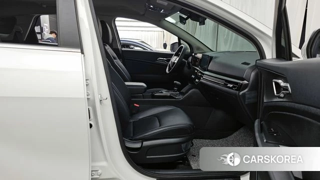 Kia The New Sportage 5th Generation 2025 Белый из Кореи, фото 3