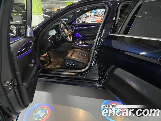 BMW 5 Series (G30) id 2708930 из Кореи 3