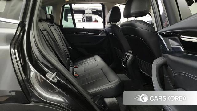 BMW X3 (G01) 2022 Серый из Кореи, фото 3