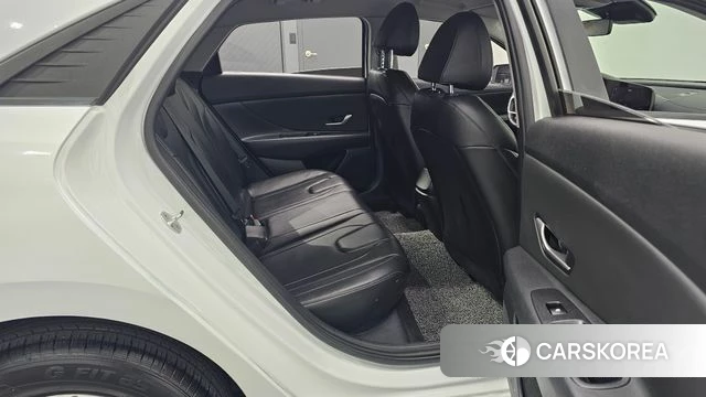 Hyundai Avante (CN7) 2021 Белый из Кореи, фото 3