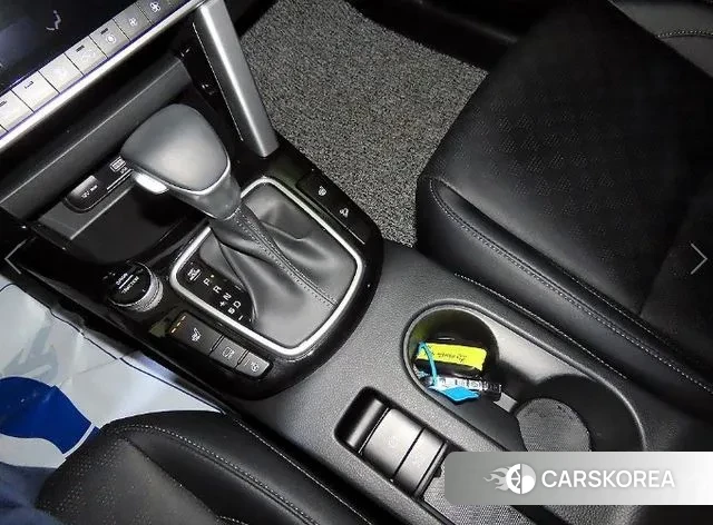 Kia Seltos 2022 Белый из Кореи, фото 3