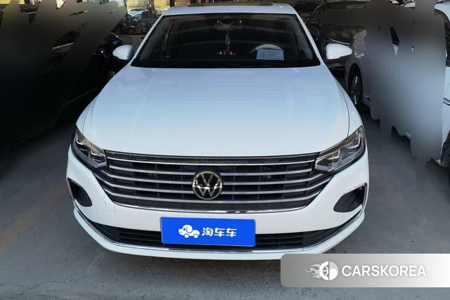 Volkswagen Lavida 2024 Белый из Китая, фото 3