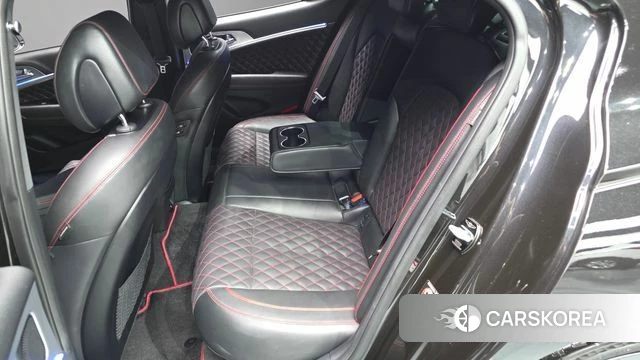 Genesis G70 2018 Черный из Кореи, фото 3