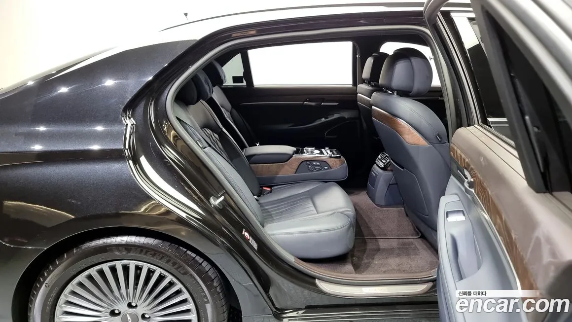 Genesis G90 2019 Черный из Кореи, фото 3