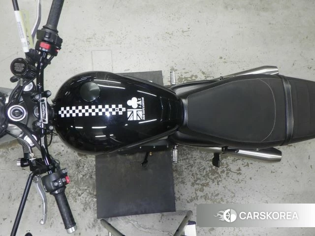 Triumph STREET TWIN 2019 из Японии, фото 2