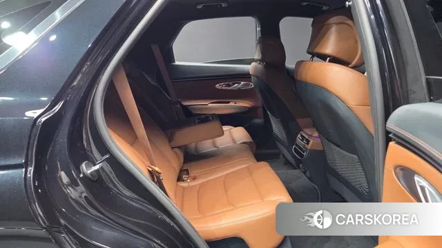 Genesis GV70 2021 Черный из Кореи, фото 3