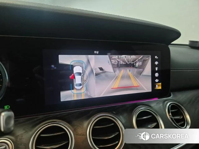 Mercedes-Benz E-Class W213 2023 Белый из Кореи, фото 3