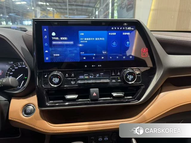 Toyota Highlander 2024 Черный из Китая, фото 3