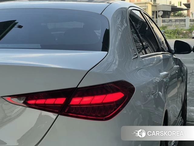 Mercedes-Benz Class C 2022 Белый из Китая, фото 3