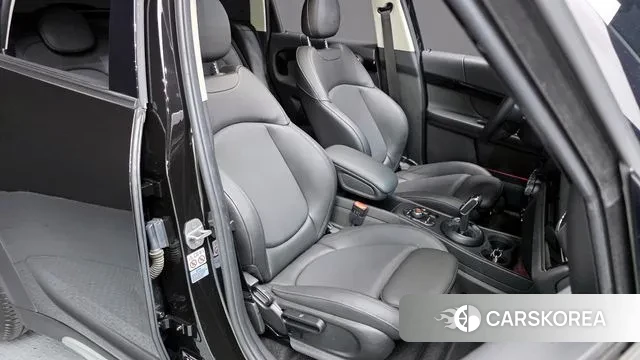 Mini Cooper Countryman 2021 Черный из Кореи, фото 3