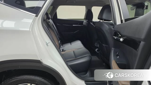 Kia Seltos 2022 Белый из Кореи, фото 3