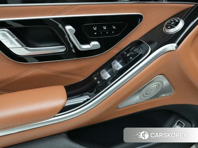 Mercedes-Benz Maybach S-class 2021 Черный из Китая, фото 3