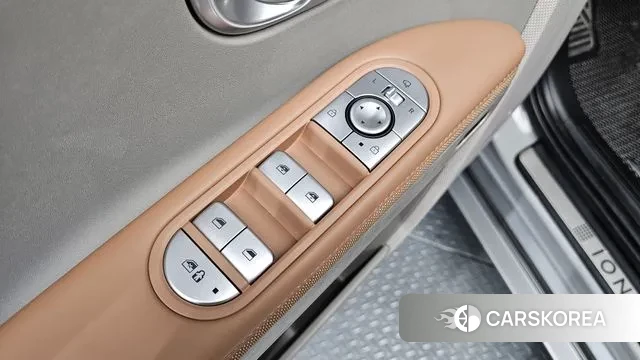 Hyundai Ionic 5 2021 Серебристо-серый из Кореи, фото 3