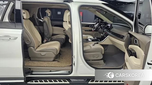 Kia Carnival 4th generation 2021 Белый из Кореи, фото 3
