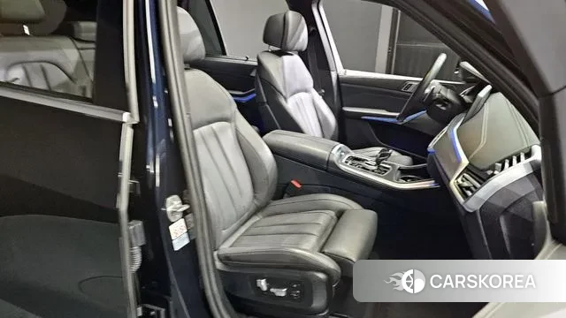 BMW X5 (G05) 2021 Черный из Кореи, фото 3