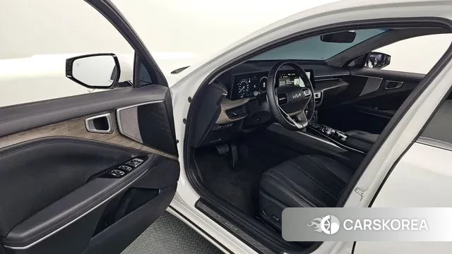 Kia K8 Hybrid 2024 Белый из Кореи, фото 3