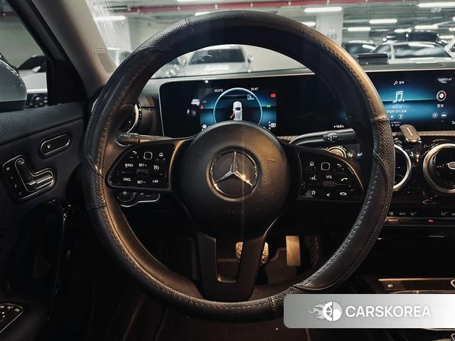 Mercedes-Benz A-Class W177 2019 Белый из Кореи, фото 3