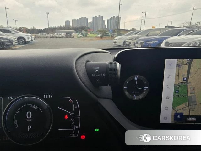 Lexus ES300h 7th generation 2023 Песочный из Кореи, фото 3