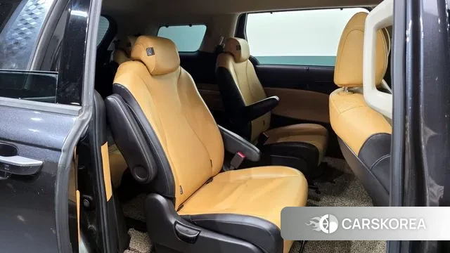 Kia Carnival 4th generation 2020 Серый из Кореи, фото 3