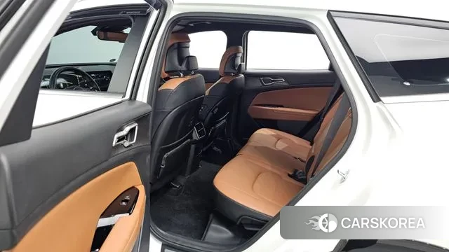 Kia Sportage 5th Generation 2024 Белый из Кореи, фото 3