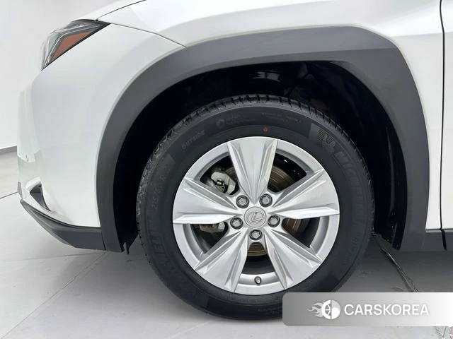 Lexus UX 2021 Белый из Китая, фото 3