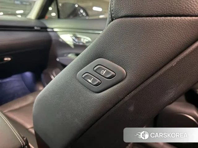 Genesis GV70 2021 Черный из Кореи, фото 3