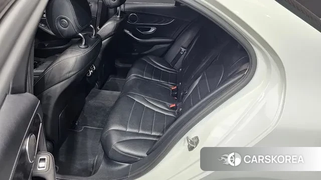 Mercedes-Benz C-Class W205 2019 Белый из Кореи, фото 3