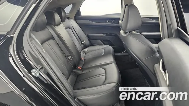 Kia K5 3rd generation 2023 Черный из Кореи, фото 3