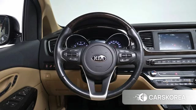 Kia The New Carnival 2019 Черный из Кореи, фото 3